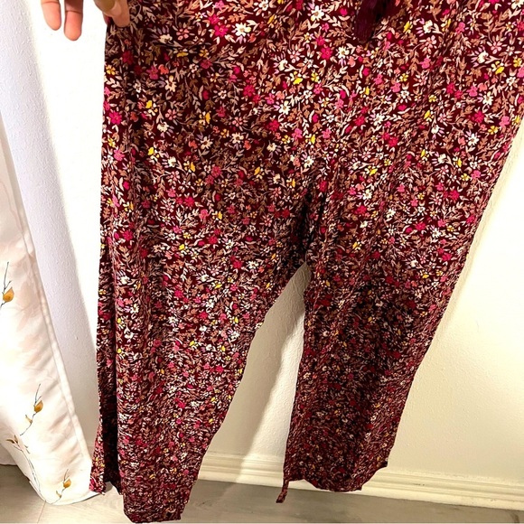 Xhilaration Women’s XL Ribbed Top Jumpsuit XL with Pockets Floral Burgundy Boho - Picture 6 of 13